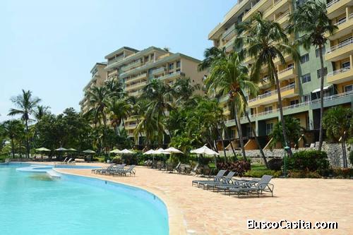 EN VENTA APARTAMENTO (APTO.) EN LECHERIA, EN EL C.R. MARINA MAR, AV. LA COSTA