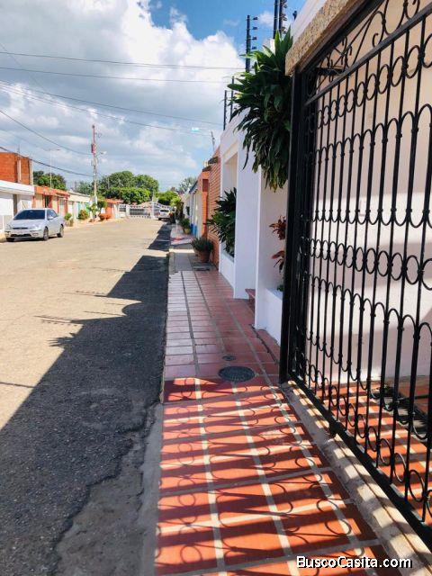 Casa en VENTA   zona Norte 