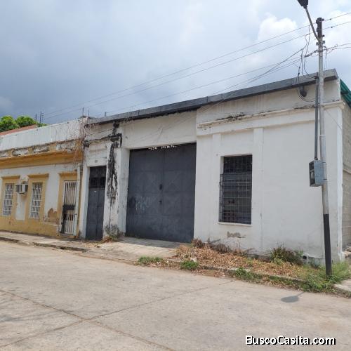 SKY GROUP PLATINUM Alquila Galpón Ubicado en Santa Rosa