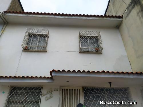 VENTA DE CASA EN COCHE VEREDA 61 DETRAS DEL MERCADO