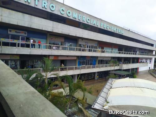 VENTA DE AMPLIO LOCAL COMERCIAL CENTRO COMERCIAL PROPATRIA NIVEL 4
