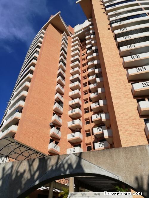 Eglée Suárez vende Bello Apartamento en Valle Blanco. Valencia. Carabobo 