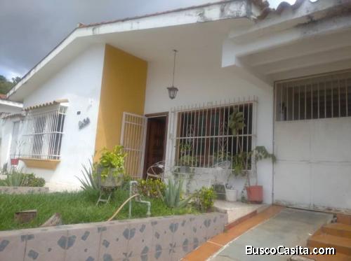 Eglée Suárez Vende Casa en Trigal Norte 