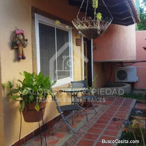 CASA EN URBANIZACIÓN NUEVA BARCELONA