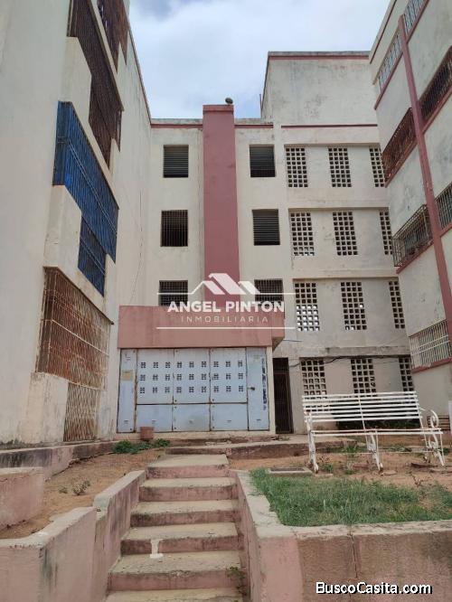 APARTAMENTO VENTA EL PINAR MARACAIBO API 4847 ELIDA HERNANDEZ ANGEL PINTON FS TEAM WORK