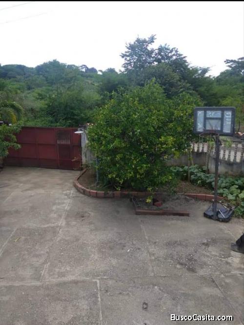 2 Casas en una - Taller de costura  unica dueña