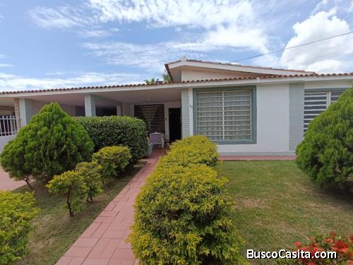 Eglée Suárez Vende Casa en Ciudad Alianza 1era Etapa, Guacara