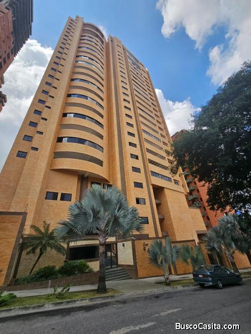 Eglée Suárez Vende Excelente opción luxury en la Trigaleña Alta