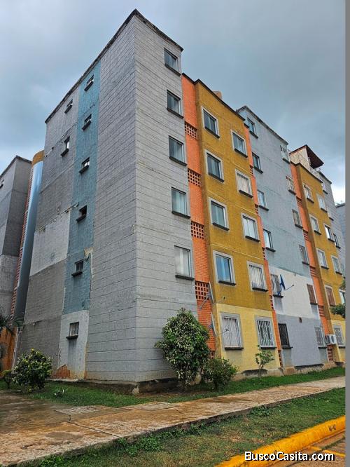 Eglée Suárez Vende Apartamento listo para habitar en Terrazas de San Diego. 