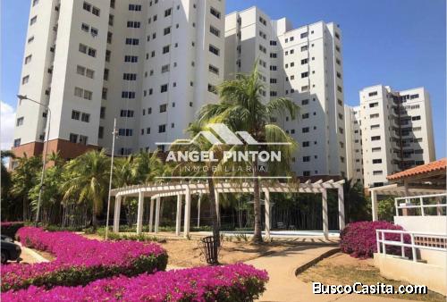 APARTAMENTO ALQUILER AV EL MILAGRO PARQUE SANTA LUCÍA MARACAIBO API 6080 ELIDA HERNANDEZ  