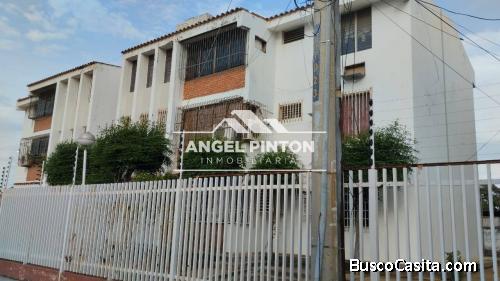 APARTAMENTO ALQUILER LA LIMPIA MARACAIBO API 5164 ELIDA HERNANDEZ ANGEL PINTON FS TEAM WORK