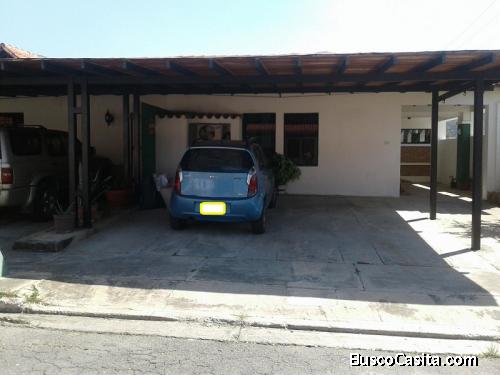 Eglée Suárez Vende Casa en Villas de Alcalá La Cumaca, San Diego