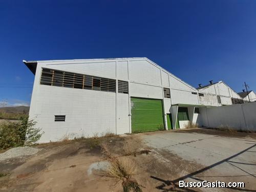 Eglée Suárez Vende Galpón en el Municipio Valencia, Zona Industrial la Guacamaya