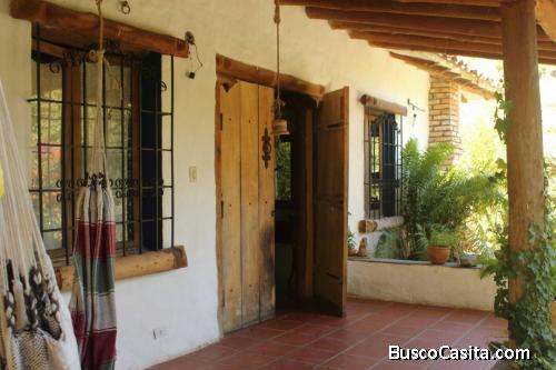 CASA TIPO CABAÑA 3.000 MTRS DE TERRENO HACIENDA Y VEGA VIA LA MUCUY