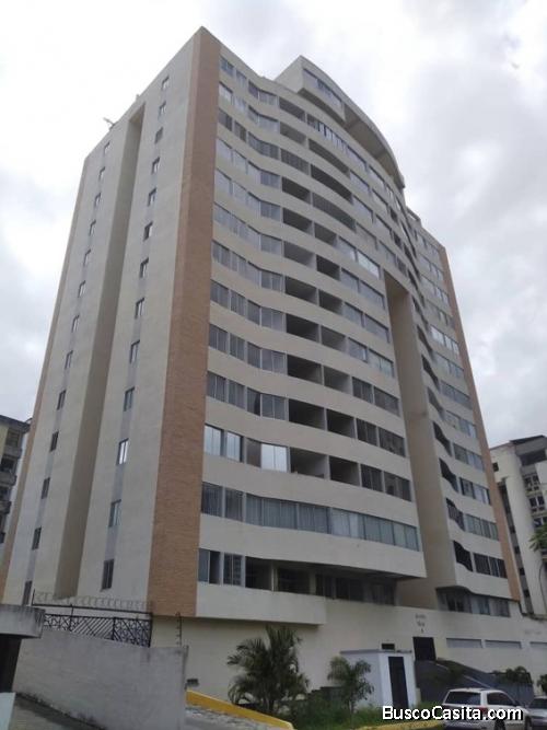 Eglée Suárez Vende Apartamento en la Urb Sabana Larga.