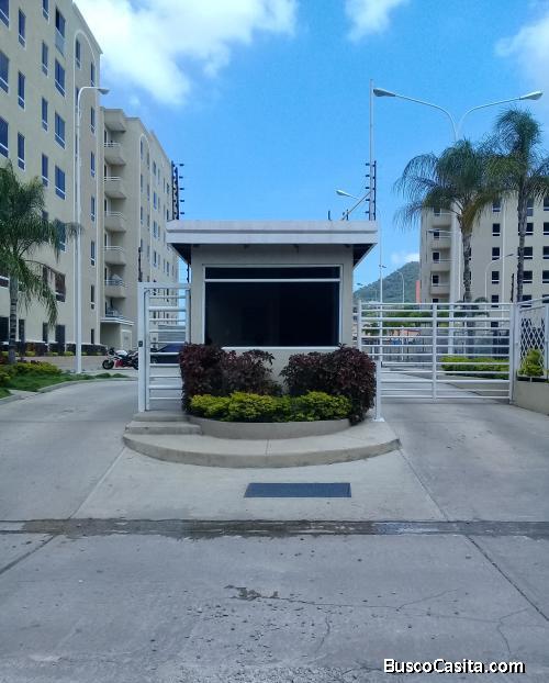 EN VENTA APTO. EN OBRA GRIS, EN EL C.R. MARSELLA, BARCELONA