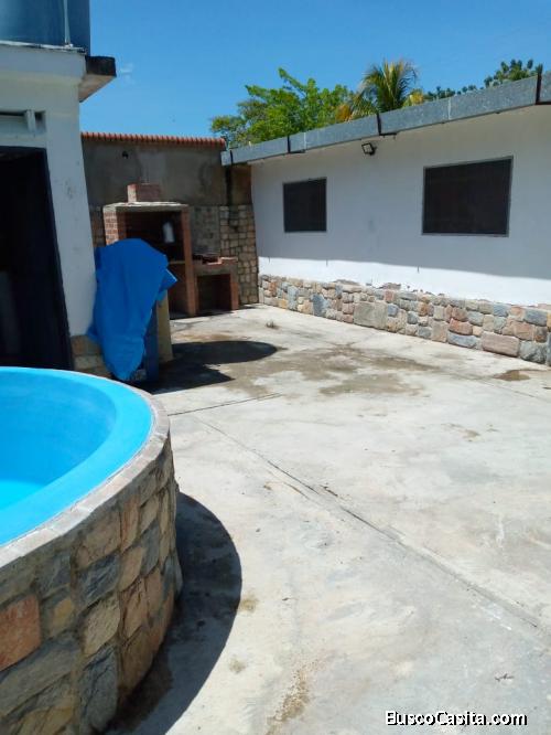 Adquiere tu casa hoy, espaciosa,con patio adicional,ampliada.