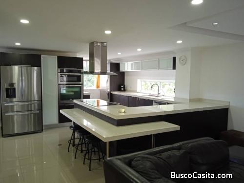 Eglée Suárez Vende Pent House Duplex. Torre Norte.  