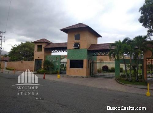 Eglée Suárez Vende Apartamento en Urbanización Brisas del Valle San Diego.