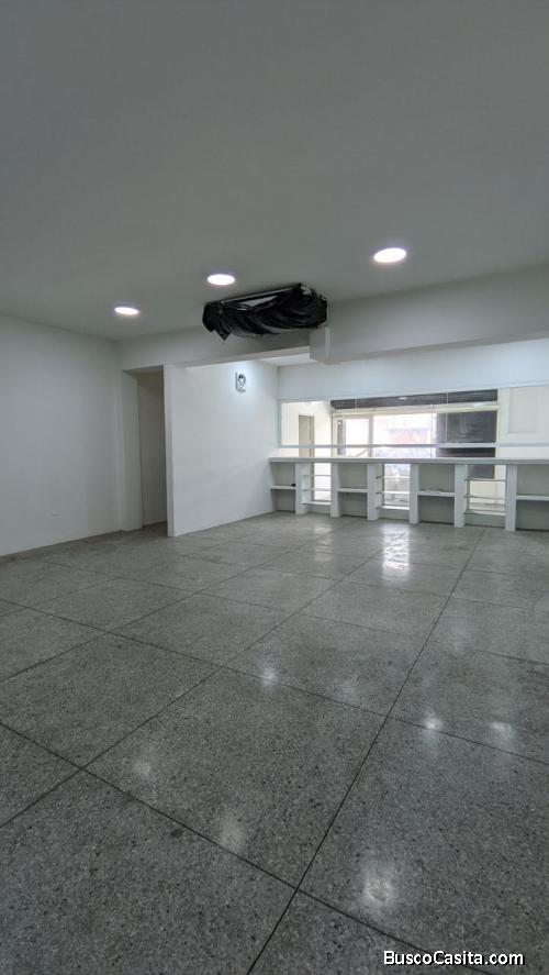 Local en excelente ubicación en Barquisimeto en calle altamente transitada