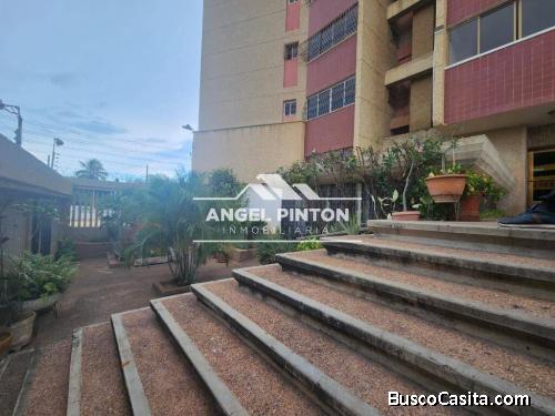 APARTAMENTO VENTA AV FALCON MARACAIBO API 5074 ELIDA HERNANDEZ ANGEL PINTON FS T.W