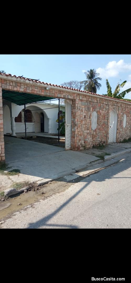 Vendo bella casona en Saman de Guere