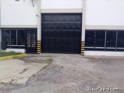 GALPÓN EN ALQUILER EN BARCELONA, SECTOR MESONES.