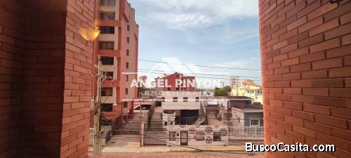 APARTAMENTO VENTA AV BELLA VISTA MARACAIBO API 4944 ELIDA HERNANDEZ ANGEL PINTON FS TEAM WORK