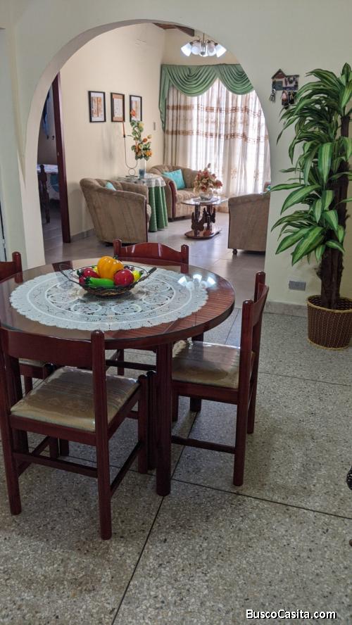 SE VENDE CASA EN LA CARRERA 16 ENTRE CALLE 17 Y AV VARGAS 