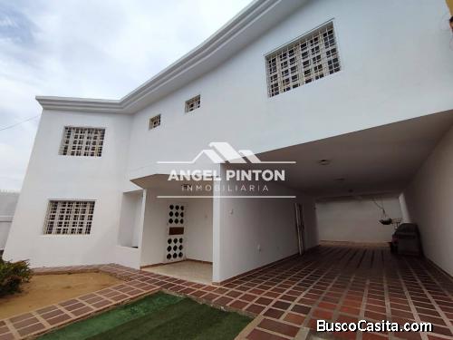 CASA EN VENTA EN MONTE BELLO MARACAIBO API 4823 ELIDA HERNANDEZ ANGEL PINTON FS TEAM WORK