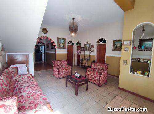 Casa Espectacular En La Avenida Principal De La Mata