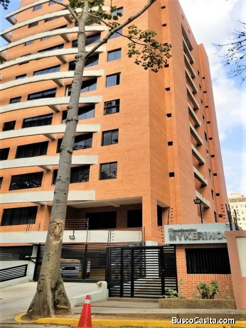 Eglée Suárez Vende Apartamento en Res. Mykerinos Terraza de los Nísperos, Valencia.
