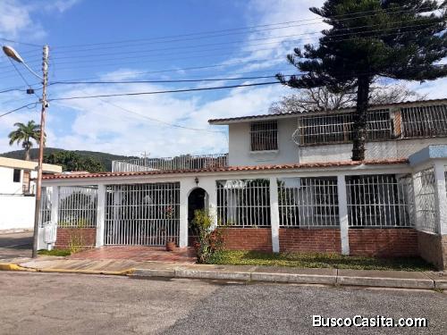 Eglée Suárez Vende Casa-Quinta en La Campiña II, Naguanagua. 