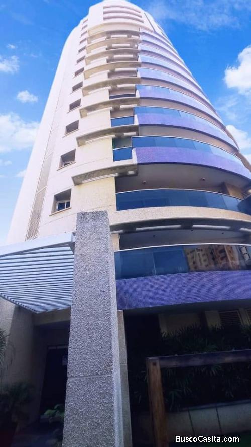 Apartamento Venta Maracaibo Edif. Colinas del Este 051023