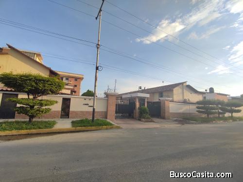 EN VENTA TOWNHOUSE URB. LIMON COUNTRY - NAGUANAGUA
