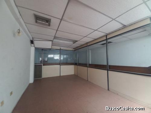 Local Comercial Con Excelente Ubicación En El Centro De La Ciudad De Barquisimeto.