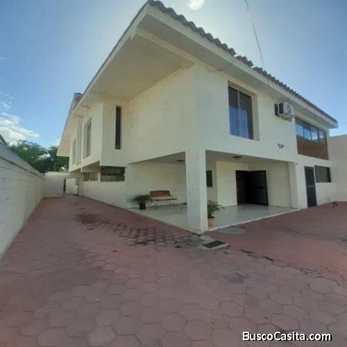 Casa En Venta Zona Del Oeste De Barquisimeto