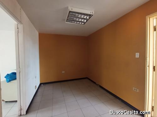 Venta De Oficina 57 Con Mts2 Baño Privado En Los Caobos - Plaza Venezuela