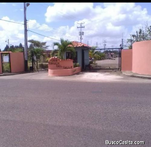 URB PRIVADA VIRGEN DEL VALLE LA LINEA 