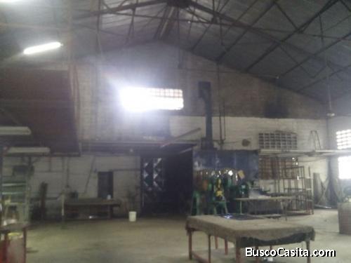 SE VENDE GALPÓN 545 MTS2 CON ACCESO CONTROLADO Y VIGILANCIA PRIVADA