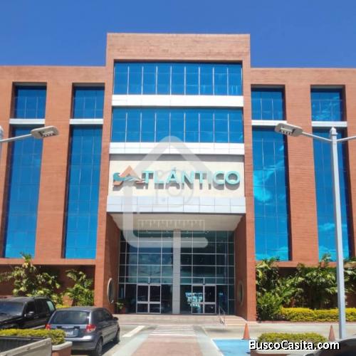 Local amplio en alquiler en Lechería 