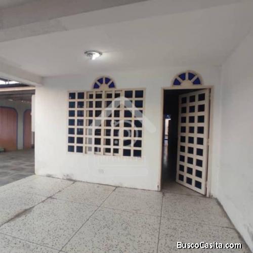 Casa para inversión en Lechería 