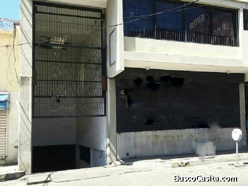 Eglée Suárez Vende Local en el centro de la ciudad de Valencia. 