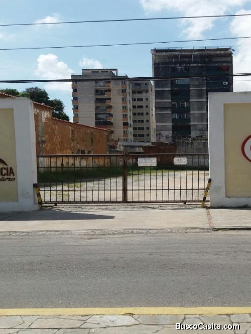 Eglée Suárez Vende Terreno ubicado en la calle Colombia. 