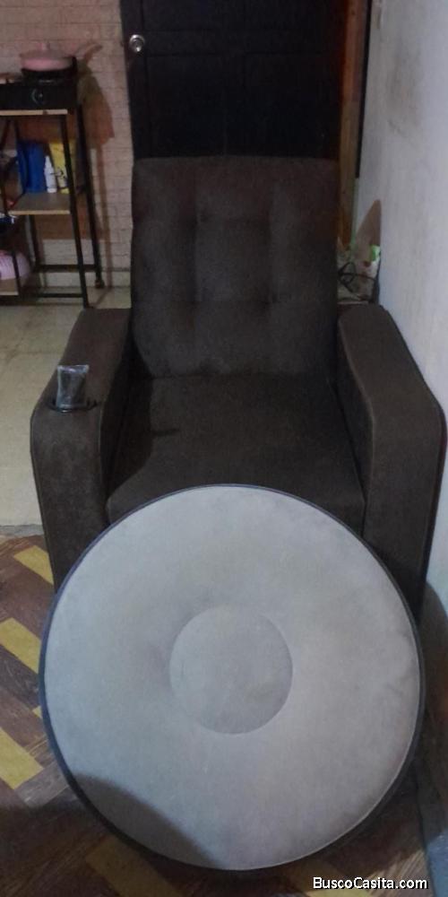 SE VENDE CASA LA LOMAS DEL SUR 