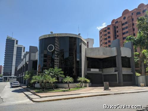 Alquiler De Oficina En C.c Parral Plaza.