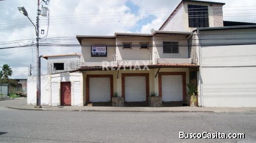 Con excelente ubicación en venta Local Comercial