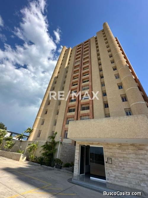 Apartamento Alquiler Maracaibo Edif. Piccola Europa 181023