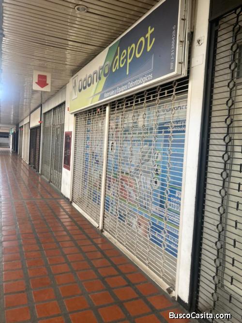 Eglée Suárez Vende Fondo de comercio de Odontodepot C.A. 