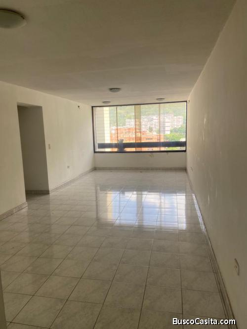 SE VENDE APARTAMENTO EN LA AV. ANDRES BELLO 